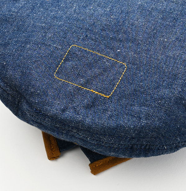 Mugi Denim Beret Detail