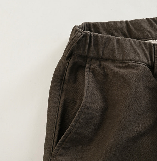 Moleskin Easy Slacks MEN Detail