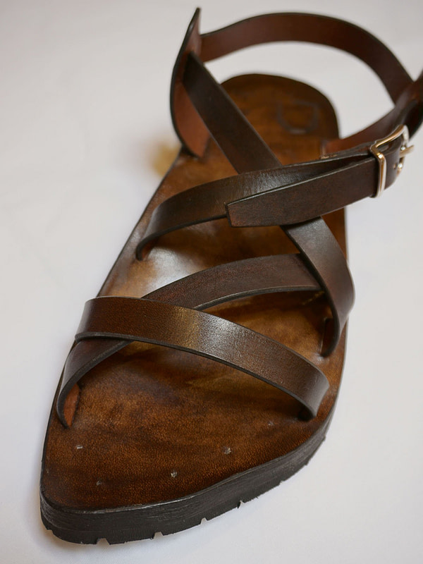 Leather Sandals in dark brown