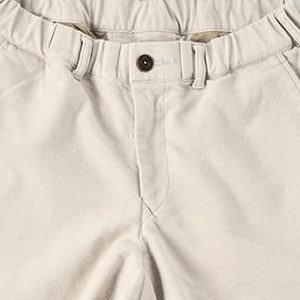 06 Antique White