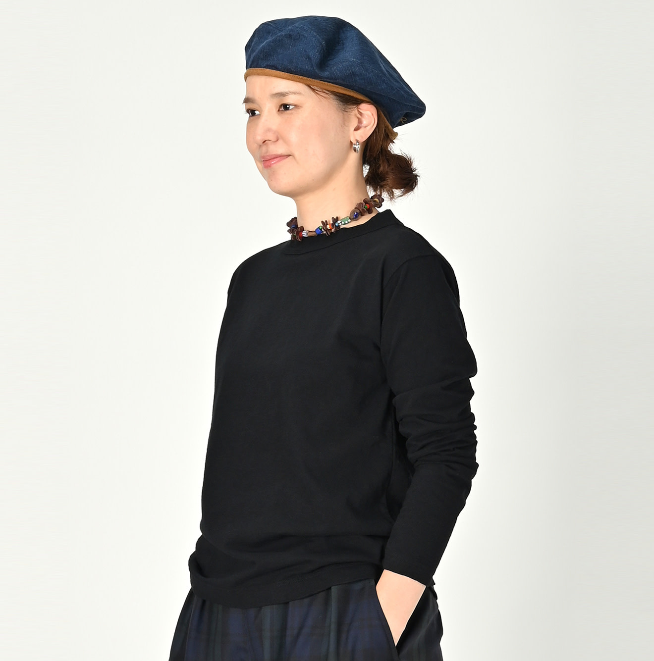 45 Star 908 Long Sleeve T-shirt Female Model