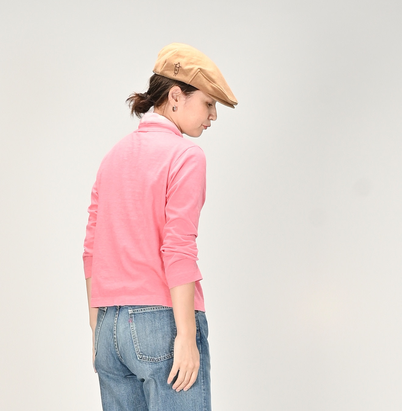 Tenjiku Square T-shirt Female Model