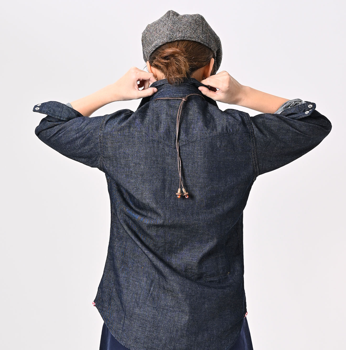 Indigo 45 Petite Denim 908 Eastern Shirt Nou Female Model