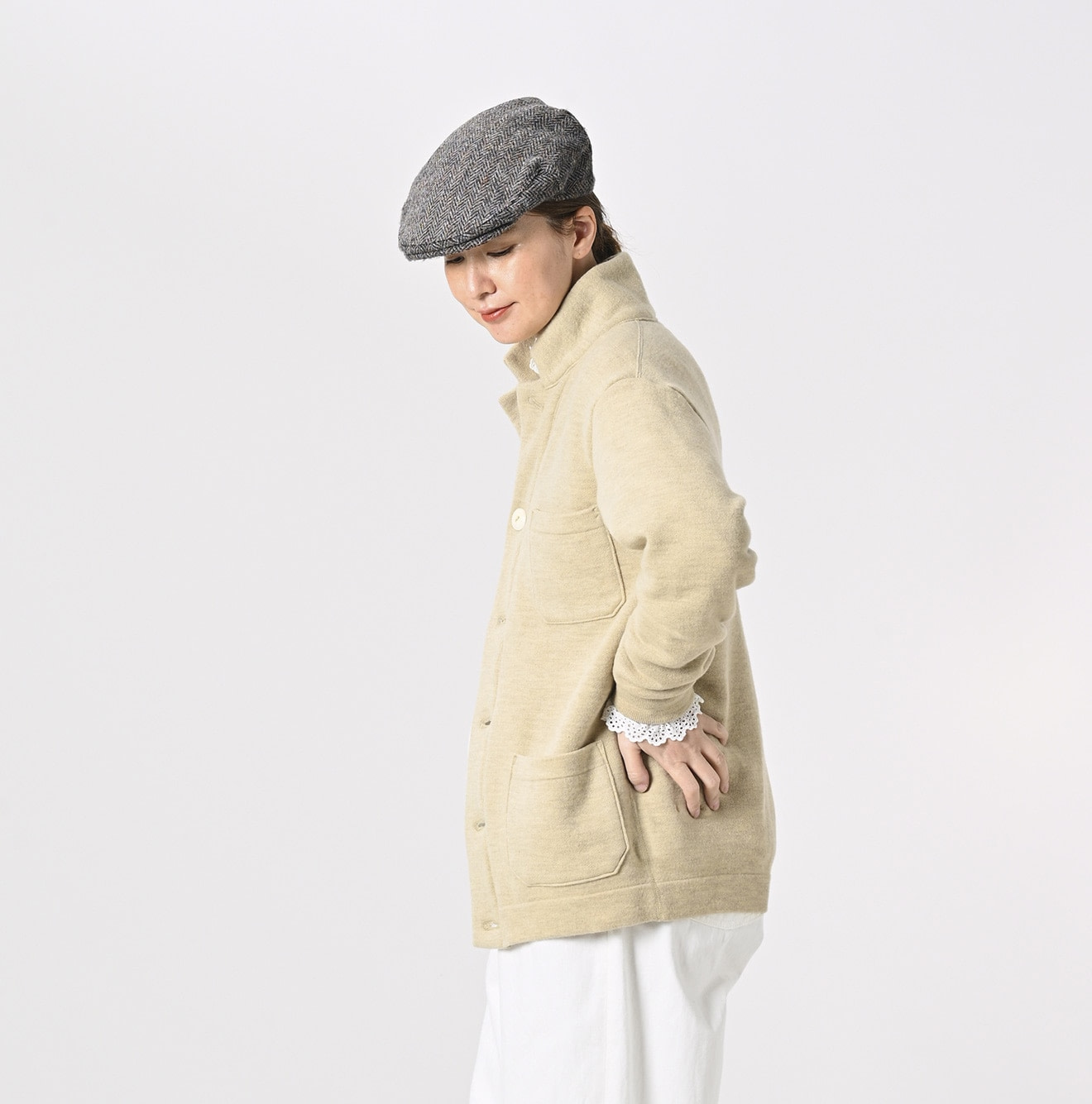 Horizontal Urake Jacket Female Model