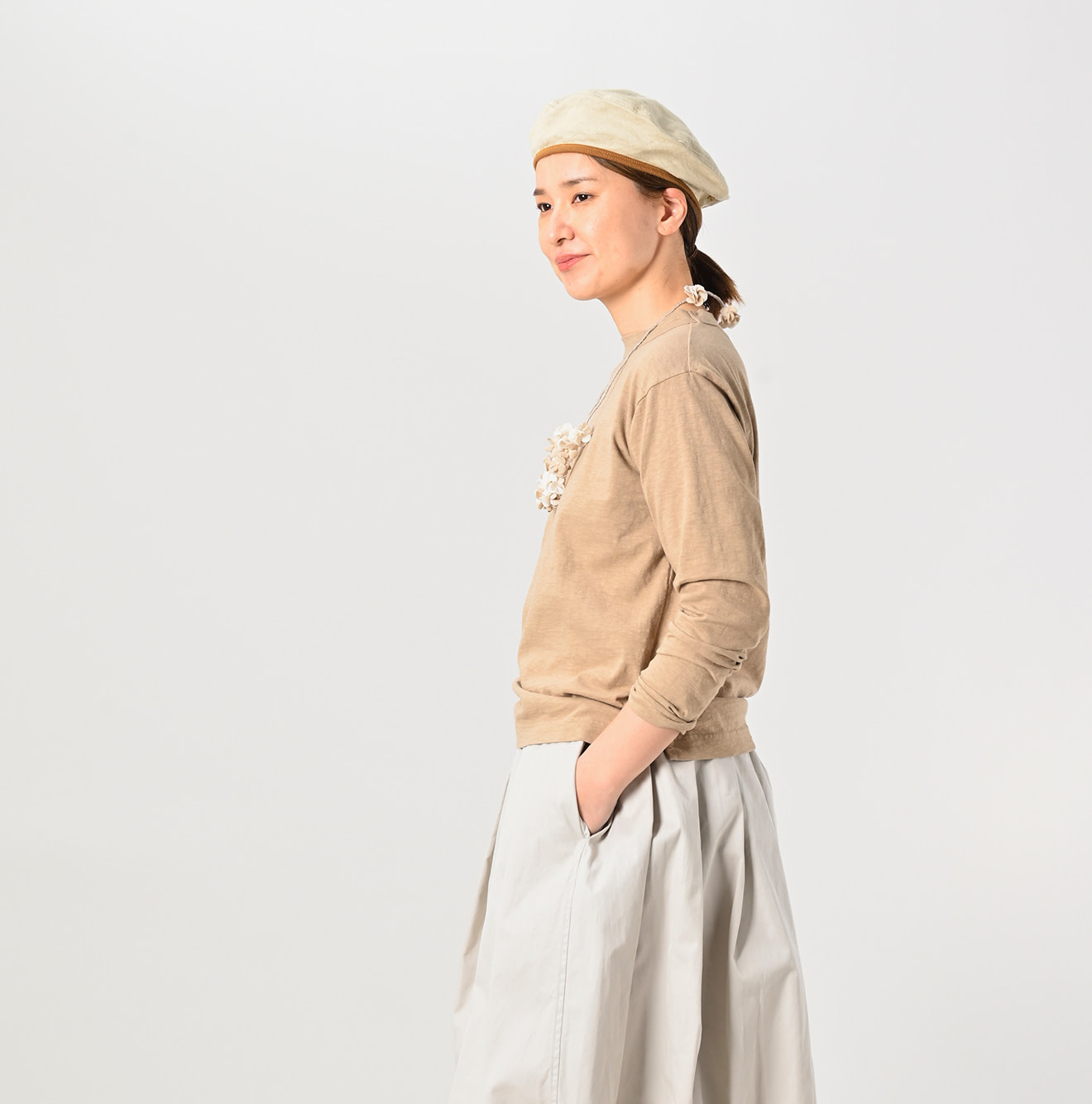 Long Sleeve 908 45 Star T-shirt Female Model