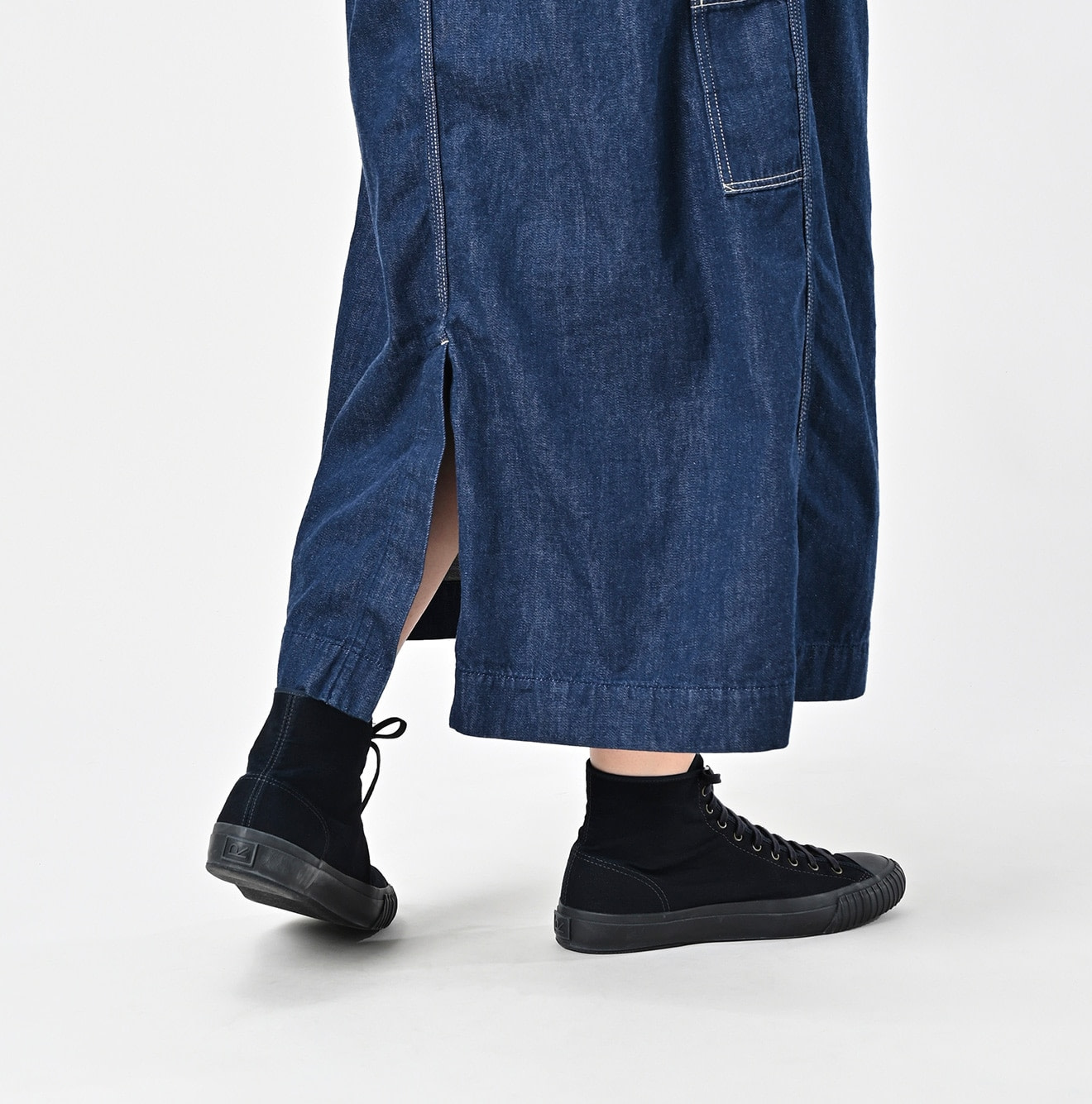 Mon-petit Denim Painter Skirt Detail