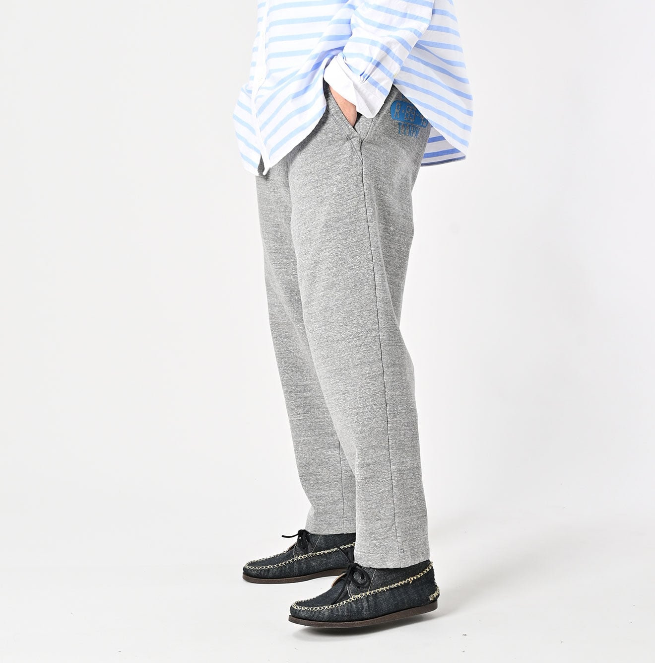 Bare Fleece 908 Pants Male Model