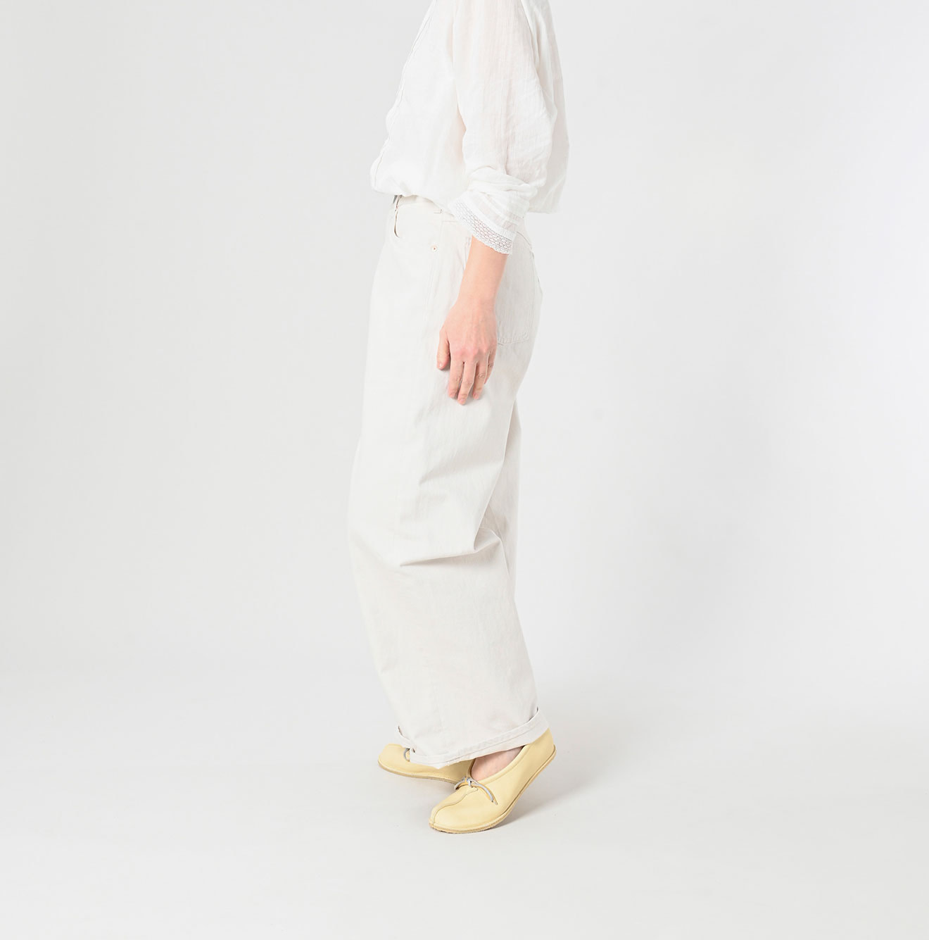 Rye Mugi Denim Bachihime Female Model