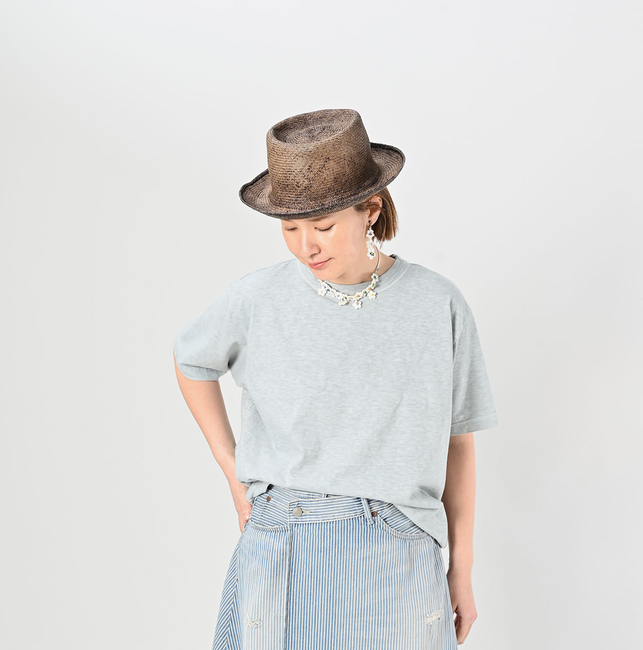 Plant Dyed Tenjiku 908 Ocean T-shirt Female Model