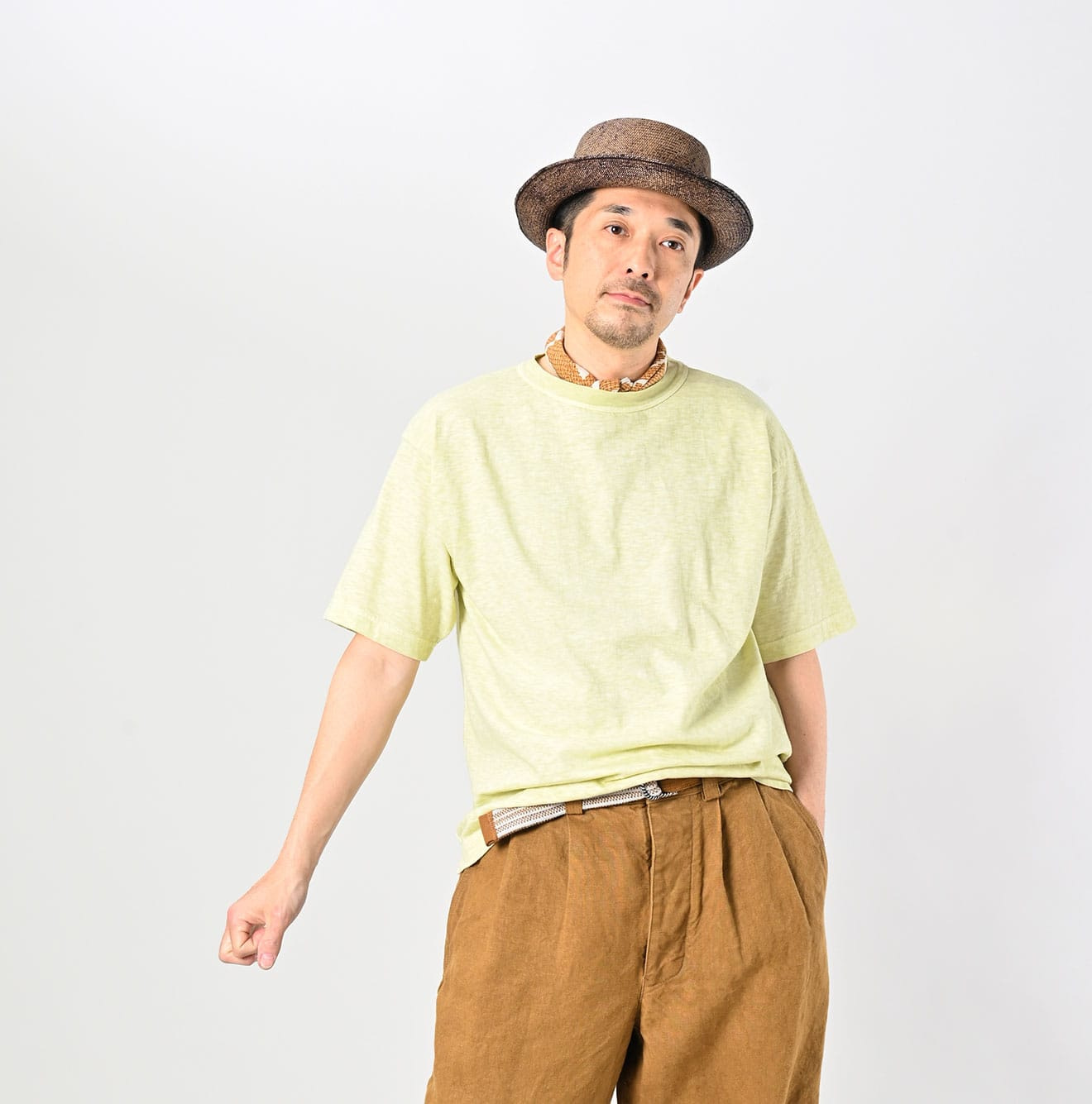 Plant Dyed Tenjiku 908 45 Star T-shirt Male Model