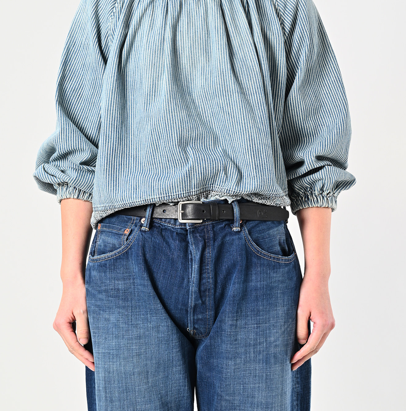 Vintage Leather Belt Slim Female Model