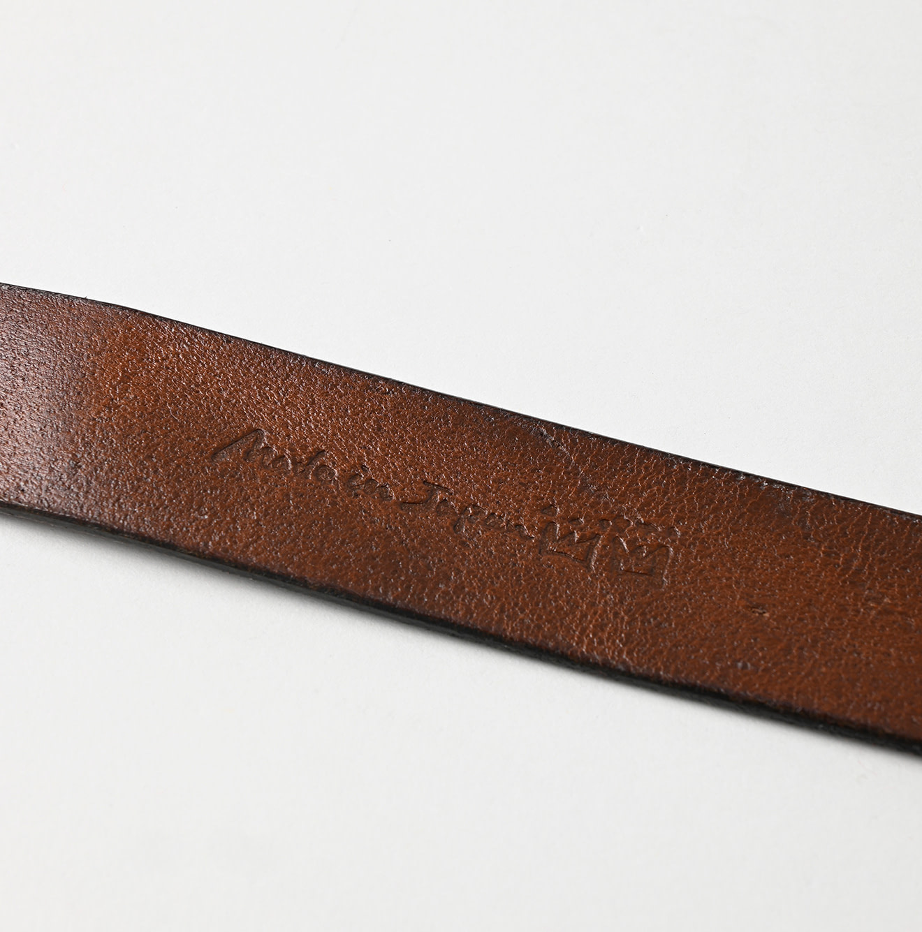 Vintage Leather Belt Slim Detail