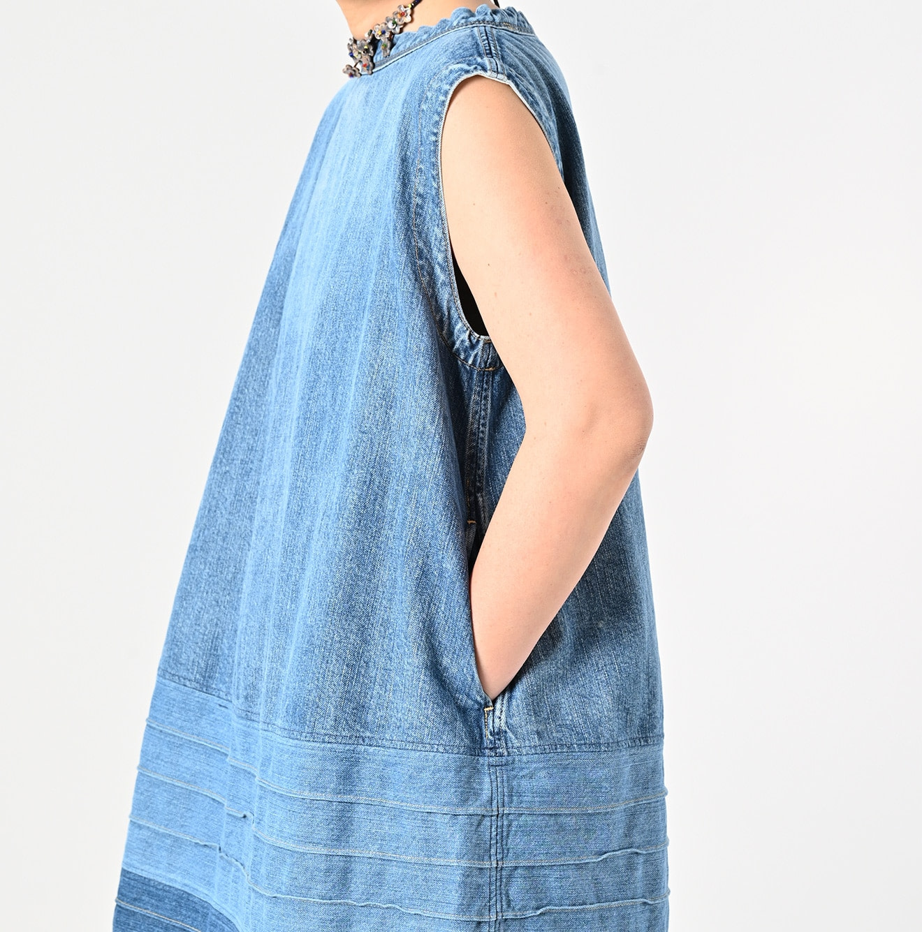 Rye Mugi Denim Yoke Pintuck Dress Tan Detail