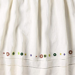 02 White
