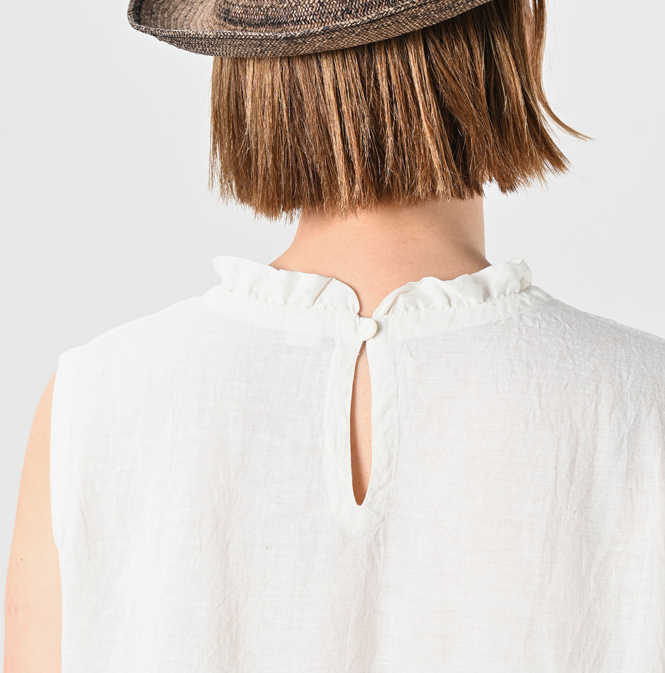 Indian Linen Beads Embroidery Dress Sumi Detail