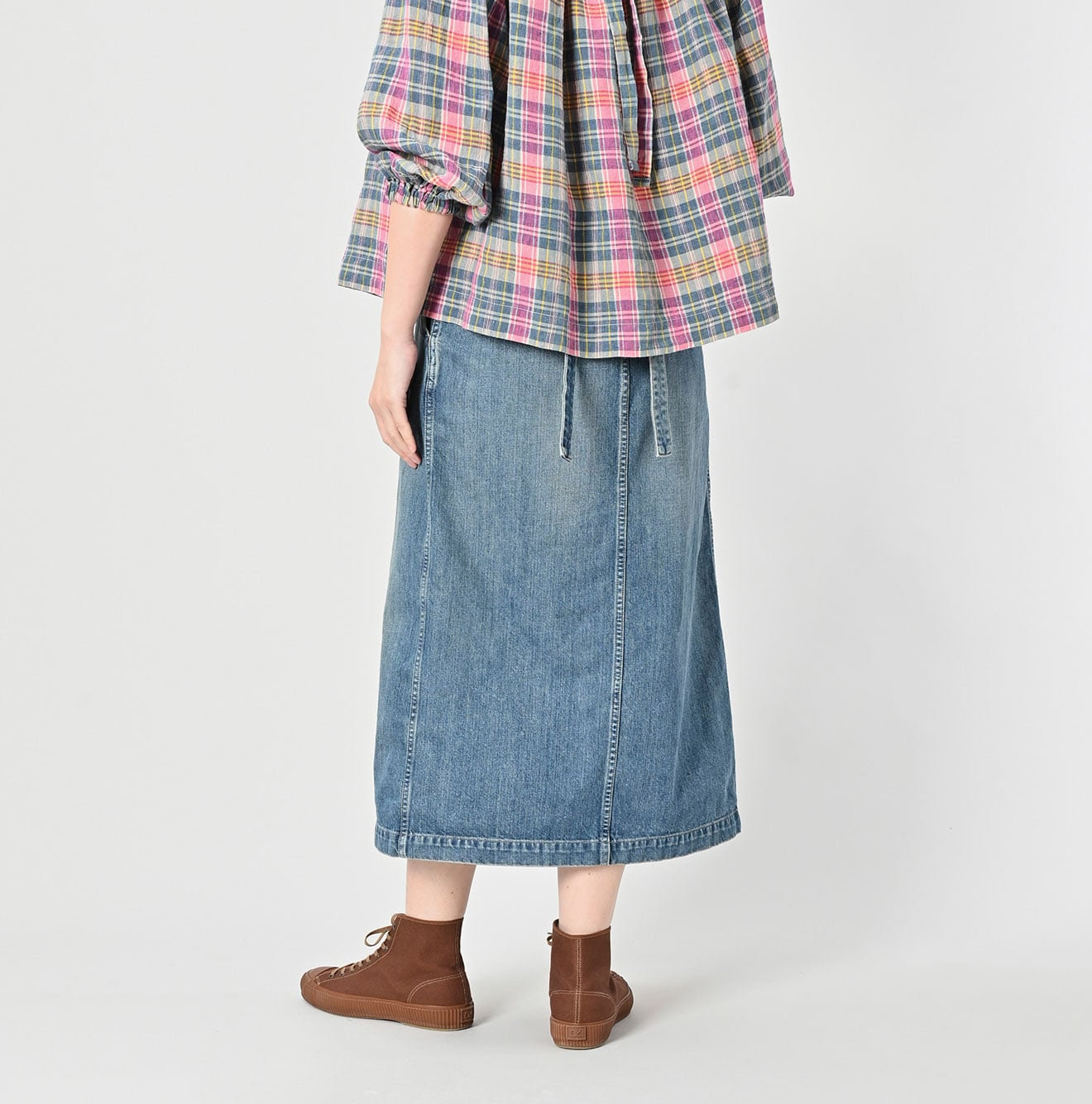 Rye Mugi Denim Wrapped Skirt Tan Female Model