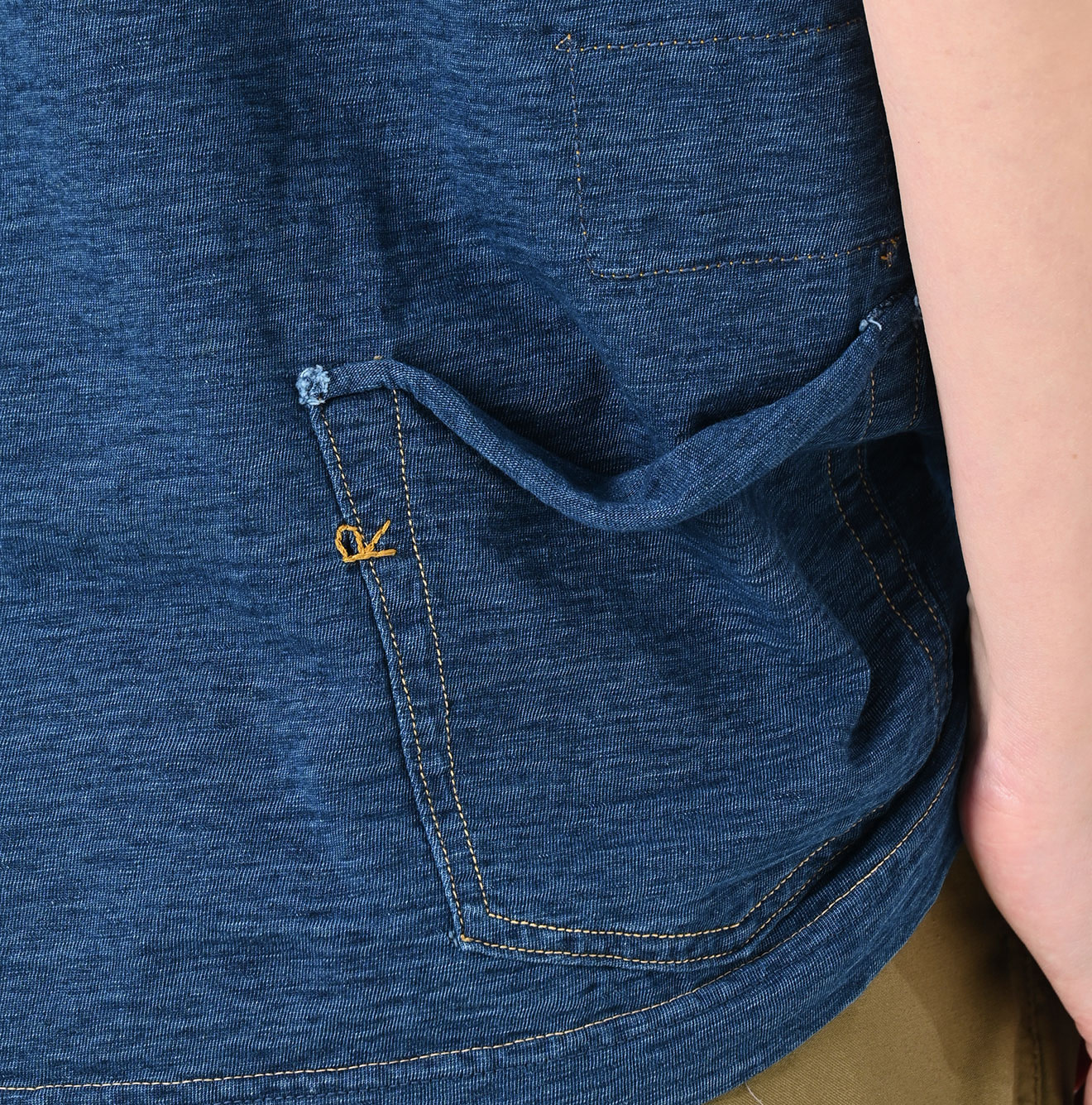 Indigo Tenjiku 908 Ocean T-shirt Dash Indigo Zyu Detail