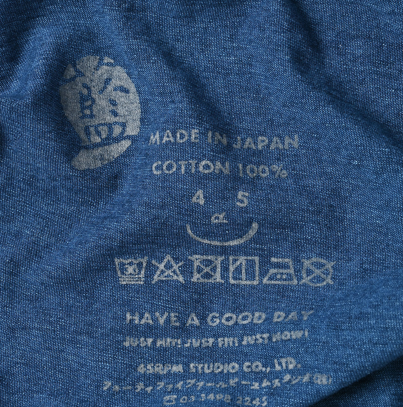 Indigo Tenjiku 908 Ocean T-shirt Dash Indigo Zyu Detail