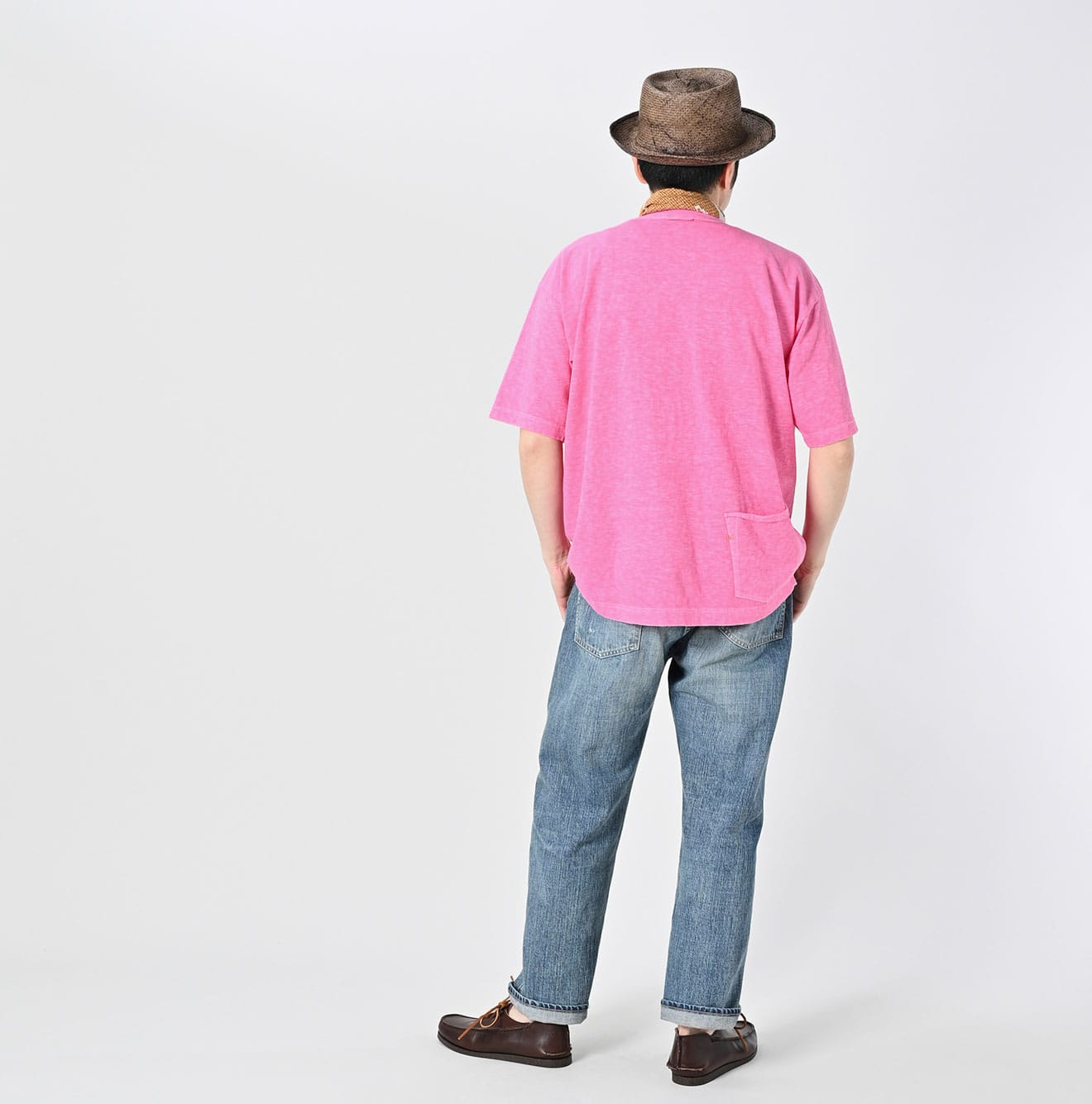 Sakura Dyed 908 Ocean T-shirt Male Model