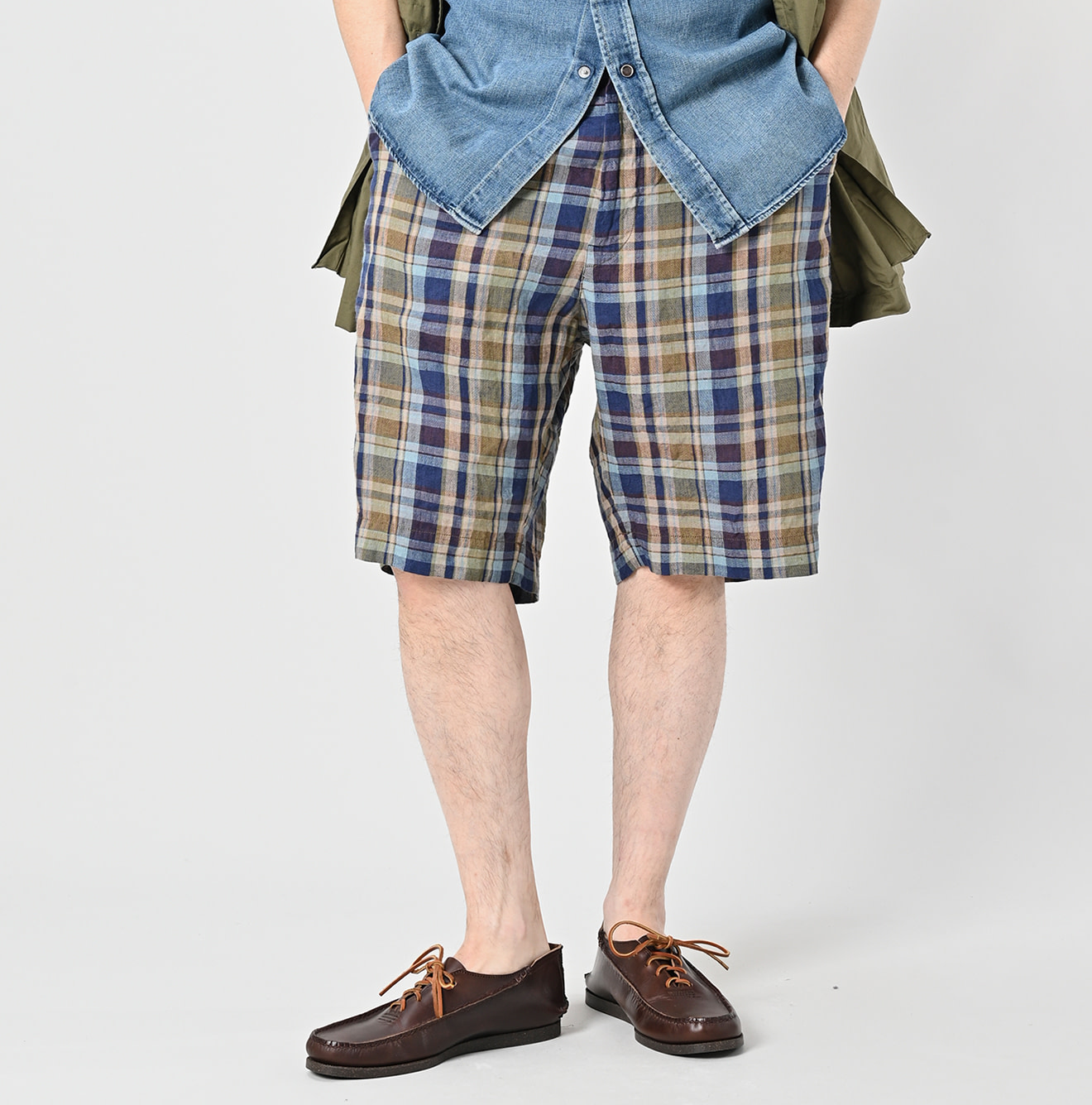Indian Linen Madras Short Pants Male Model