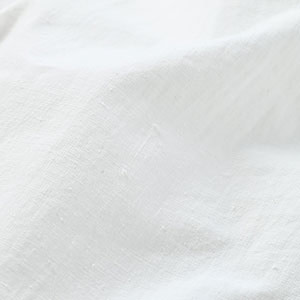 02 White