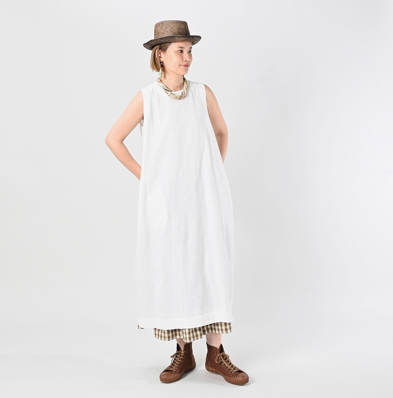 Indian Khadi OX Sleeveless Poyon Dress Female Model