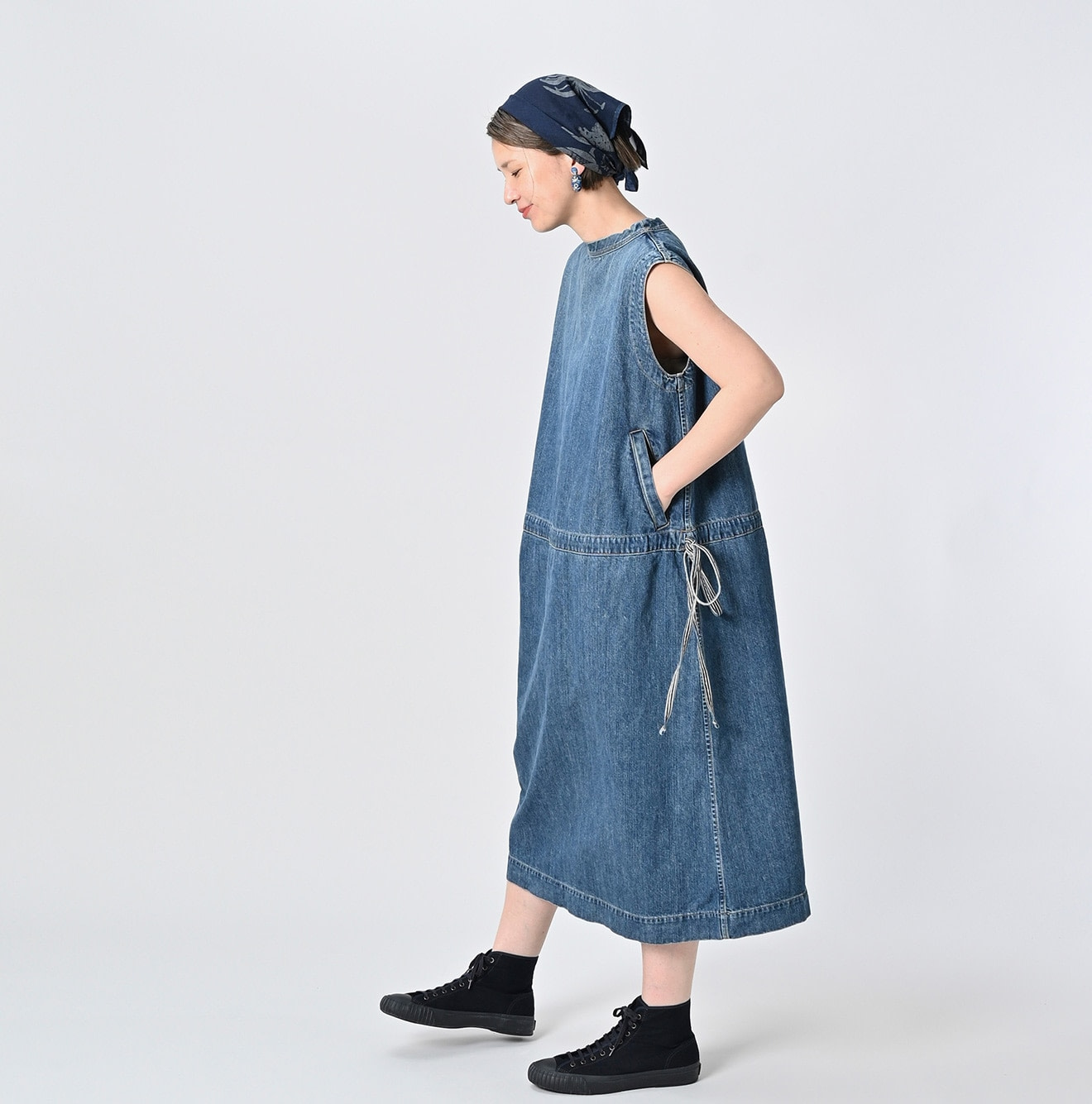 Rye Mugi Denim Dress Female Model