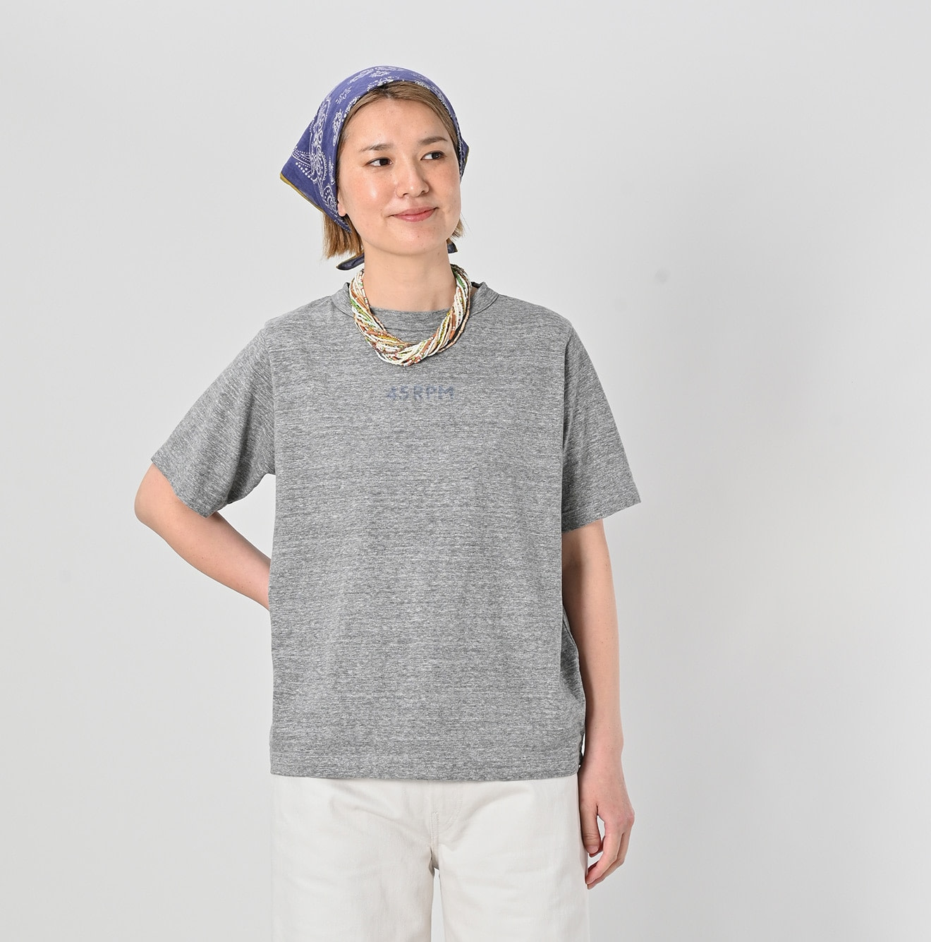 Top Tenjiku 908 45 Star Logo T-shirt Female Model