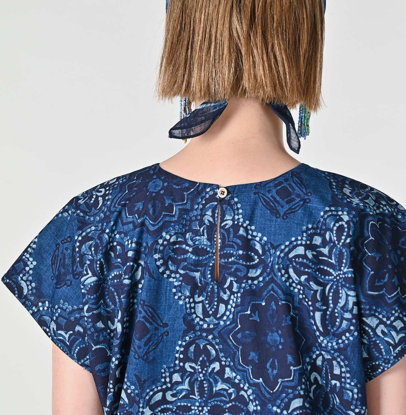 Indigo Picture Book Bandana M Camisole Detail