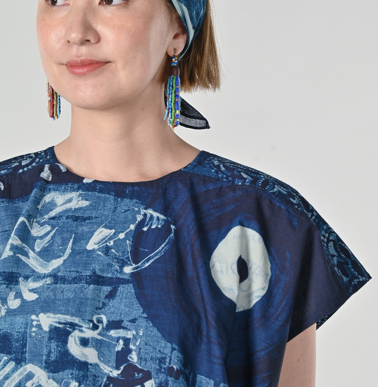 Indigo Picture Book Bandana M Camisole Detail