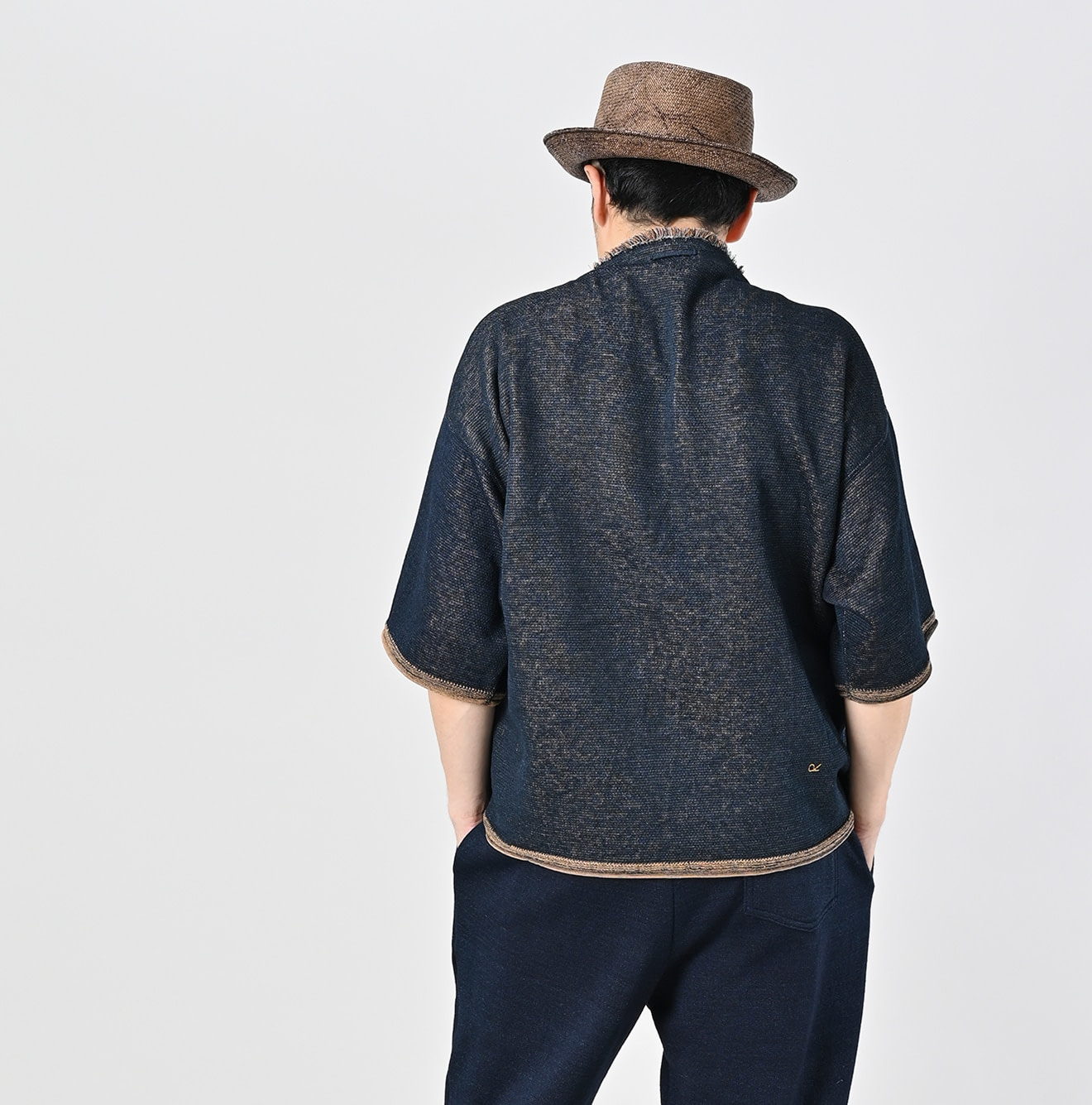 Indigo Surf Hula Girl Jacquard 908 Outer T-shirt Male Model