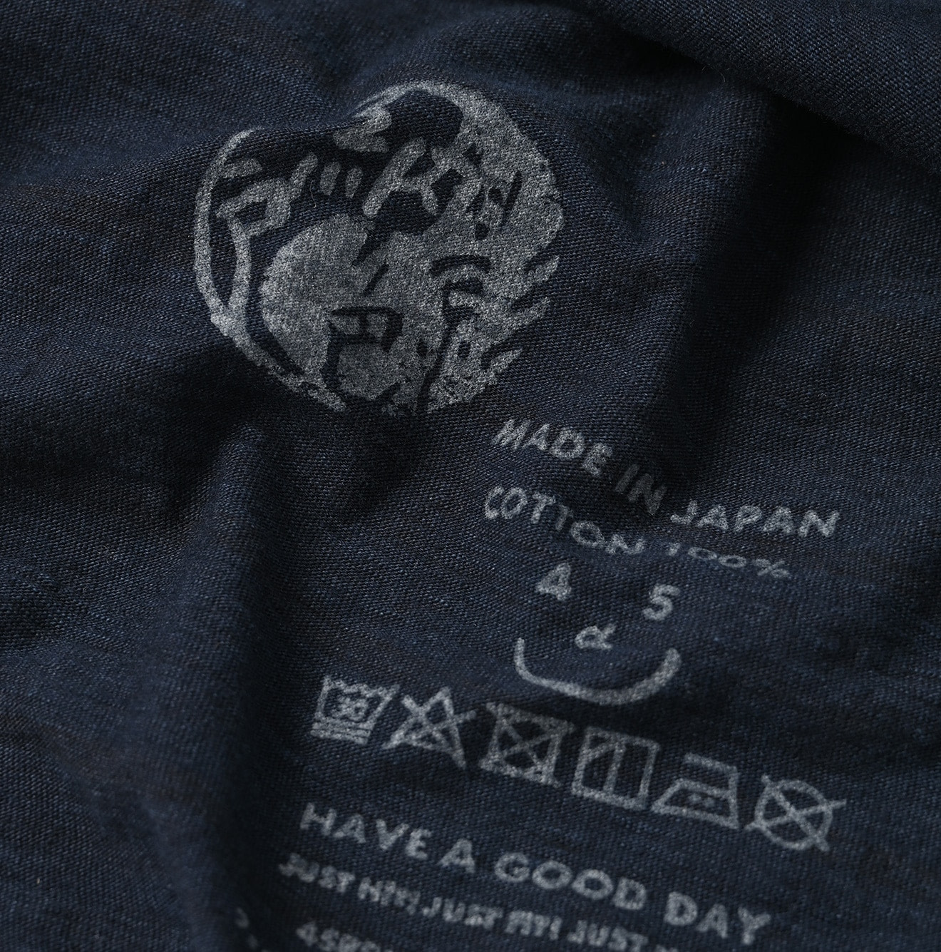 Indigo Kageiro Nando Tenjiku 908 45 Star T-shirt Detail