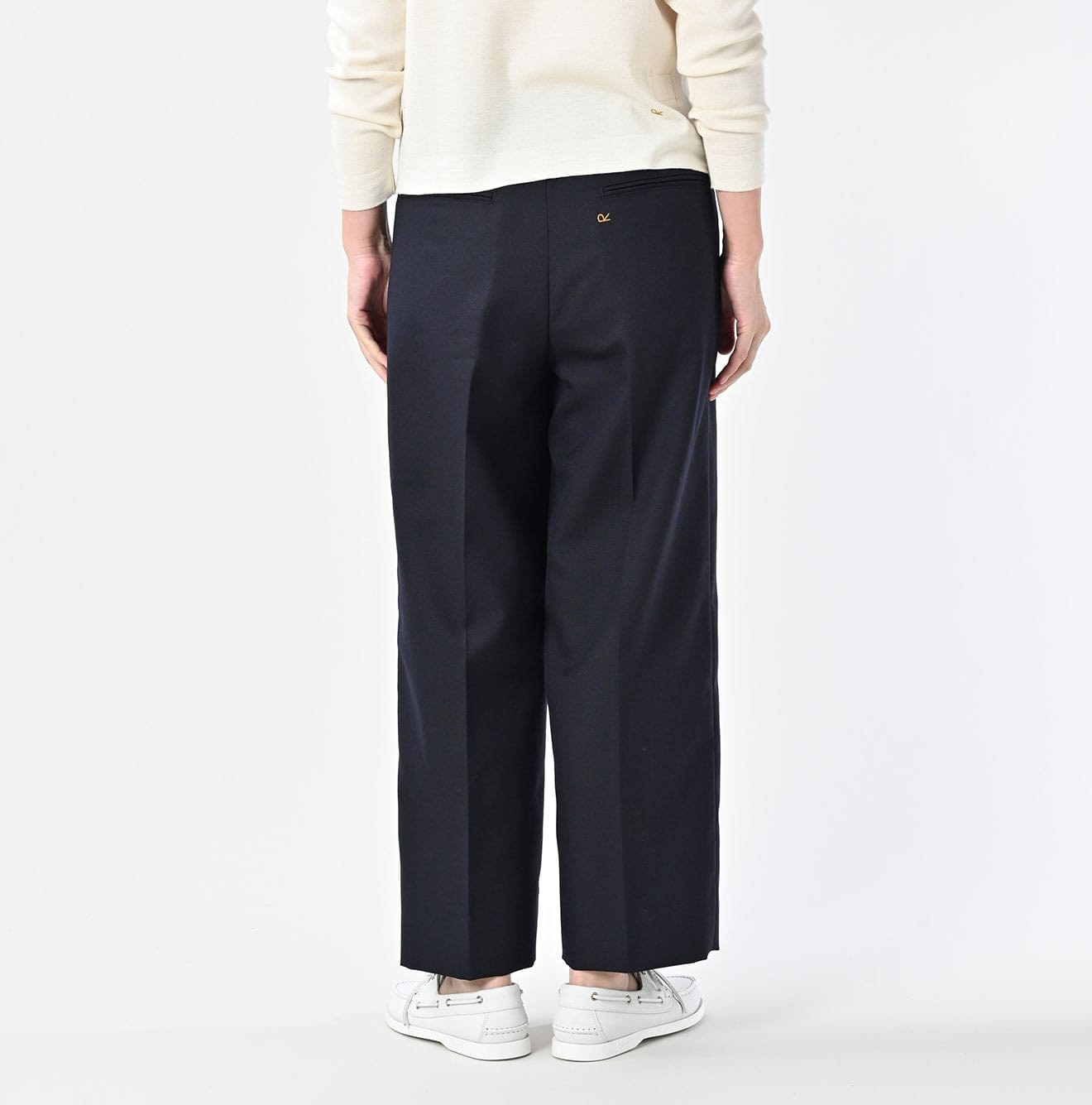 Hop Sack Baggy Pants Female Model