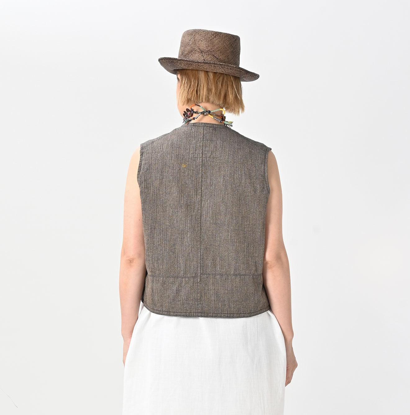 Indigo Mini Herringbone Cotton Tweed 908 Reversible Vest Female Model