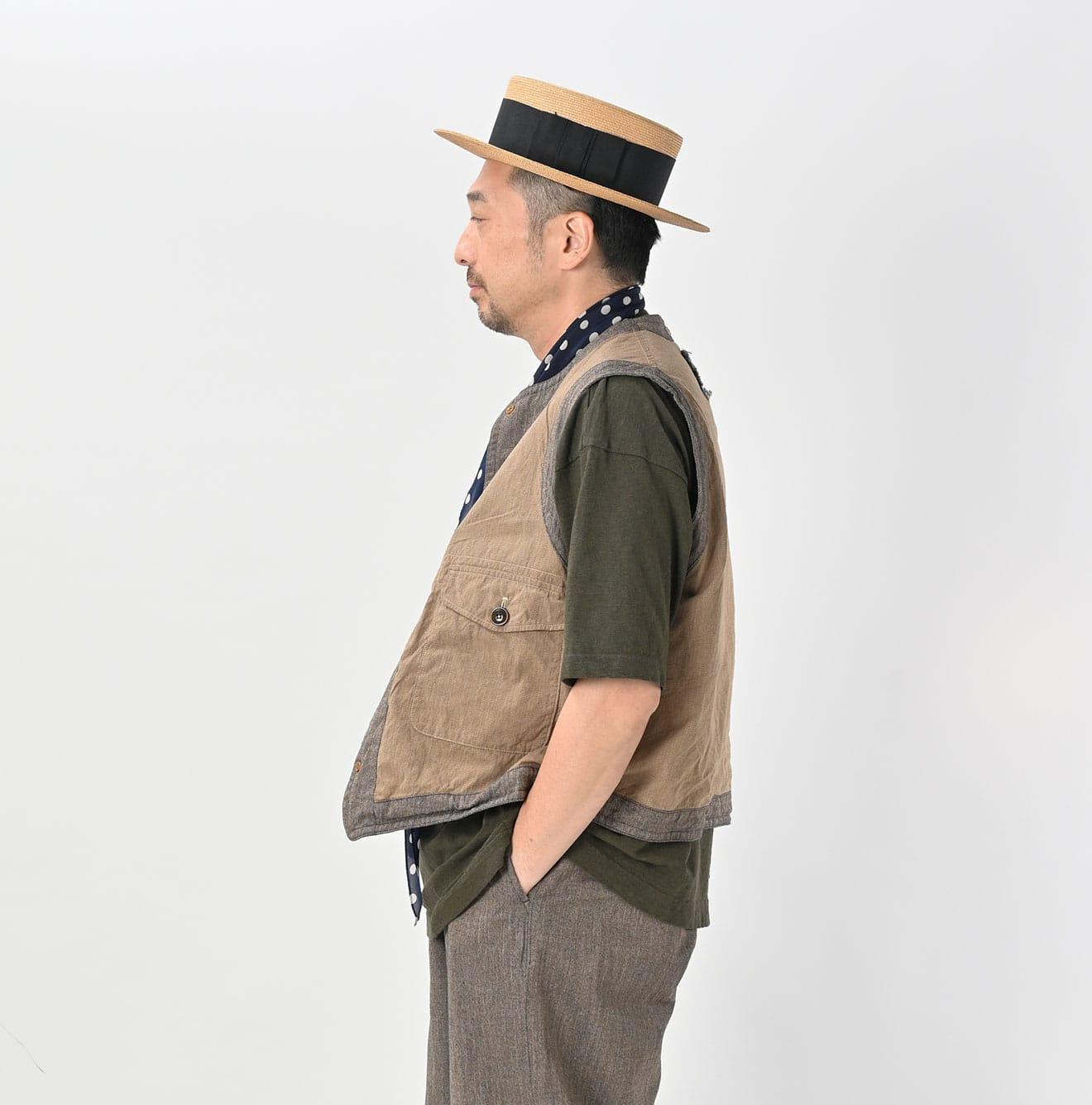 Indigo Mini Herringbone Cotton Tweed 908 Reversible Vest Male Model