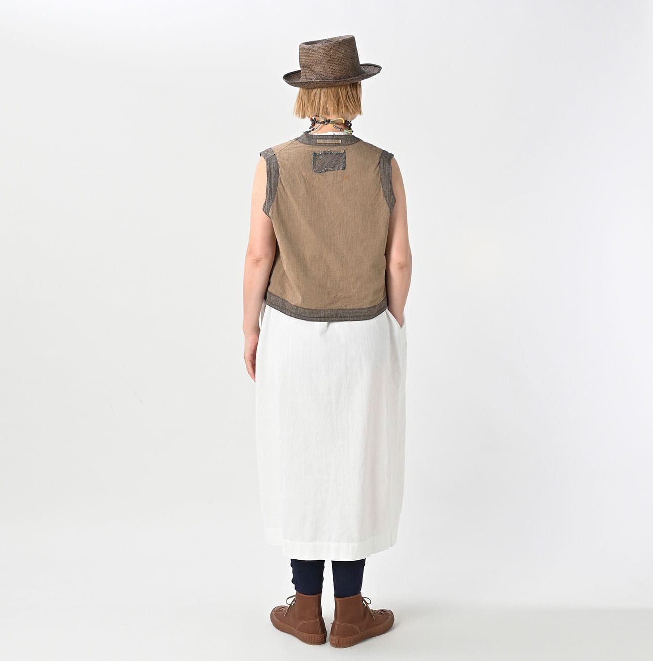 Indigo Mini Herringbone Cotton Tweed 908 Reversible Vest Female Model