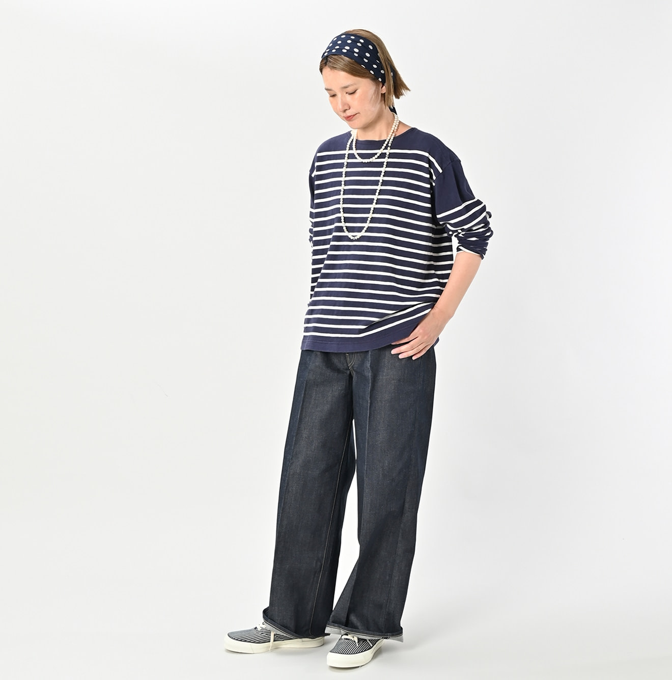 Basque 908 Shirt (Size 2) Female Model