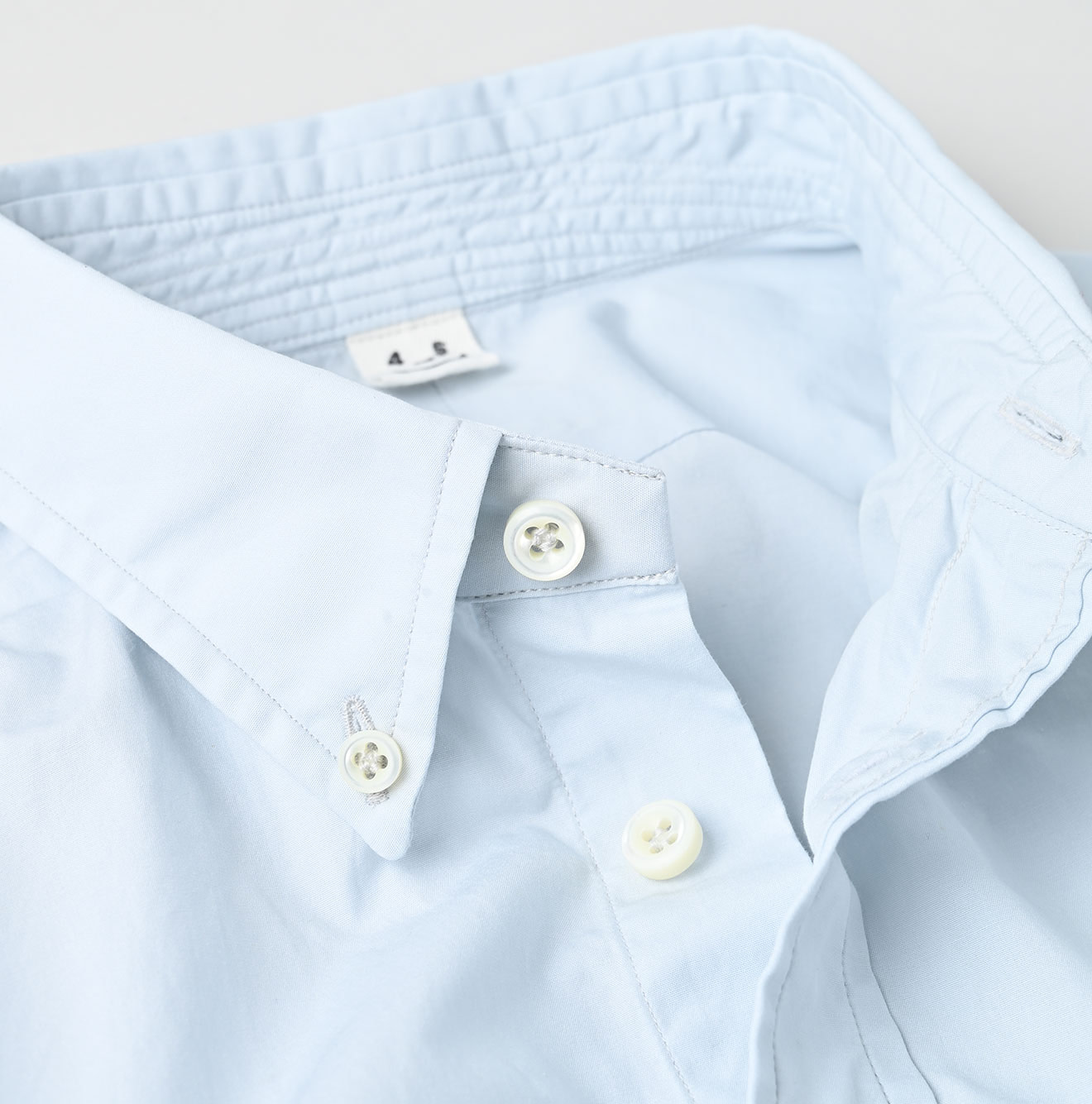 Broadcloth 908 Loafer Button Down Shirt Detail