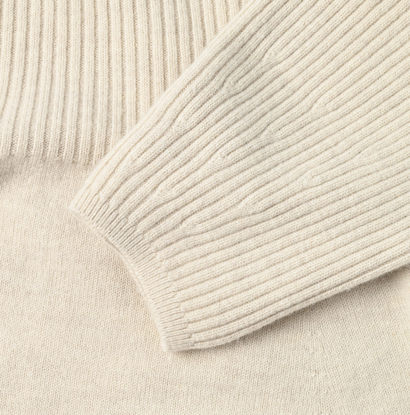 Yaku Merino Dress Detail