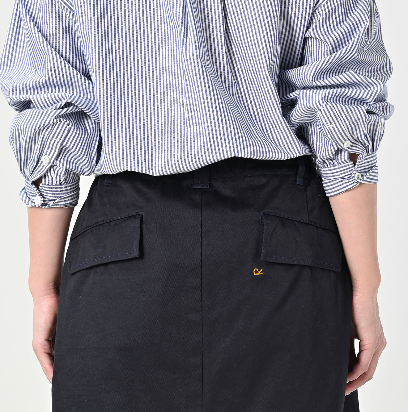 2-Ply Chino Chigo Skirt Detail