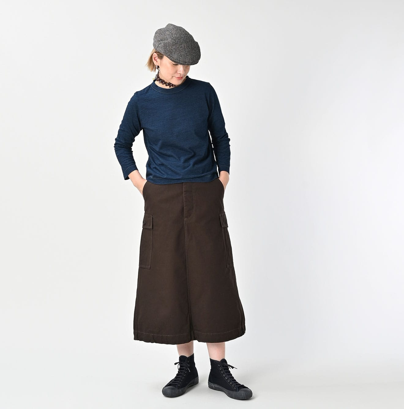 Indigo Tenjiku Square T-shirt Nou Female Model