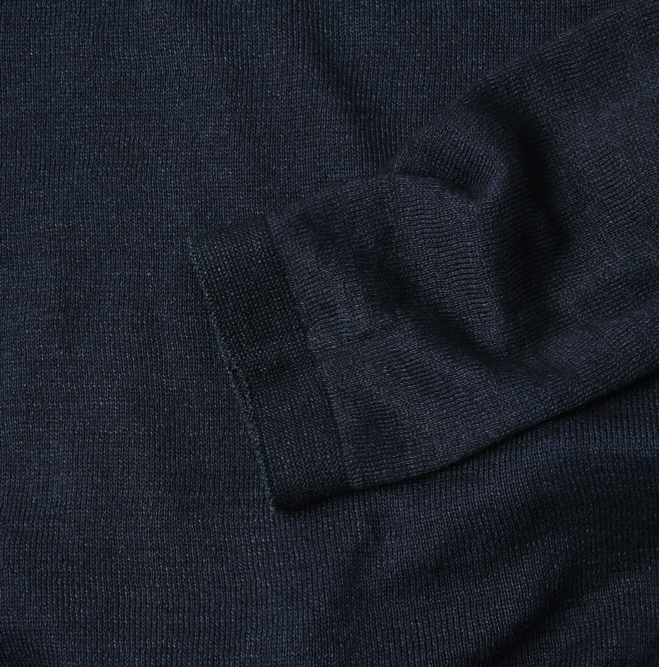 Indigo Whole Super Gauze 908 Turtle Neck Detail
