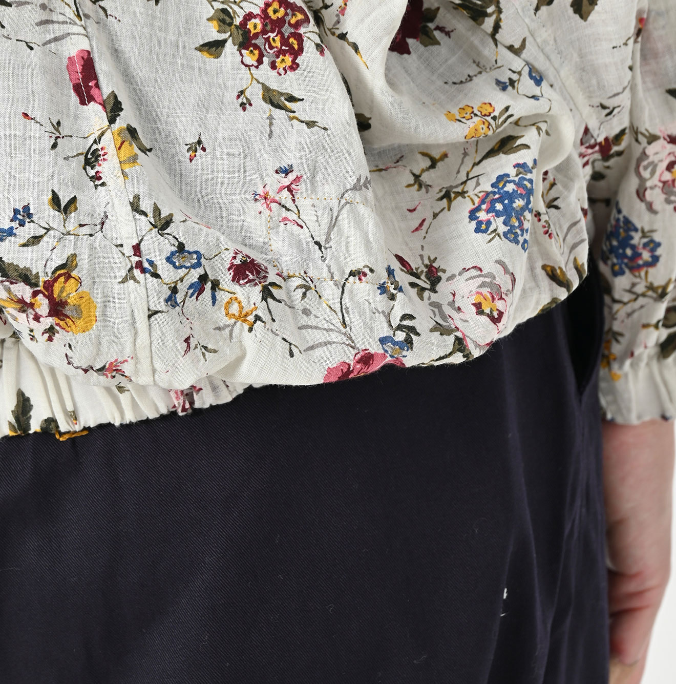 45 Gauze Antique Flower Print Shirring Blouse Detail