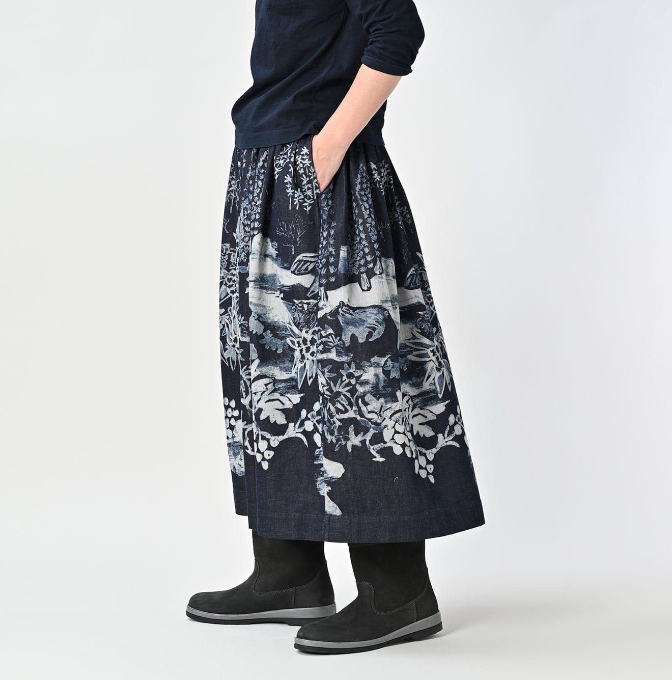Indigo Wonderland Print Easy Gather Skirt Female Model