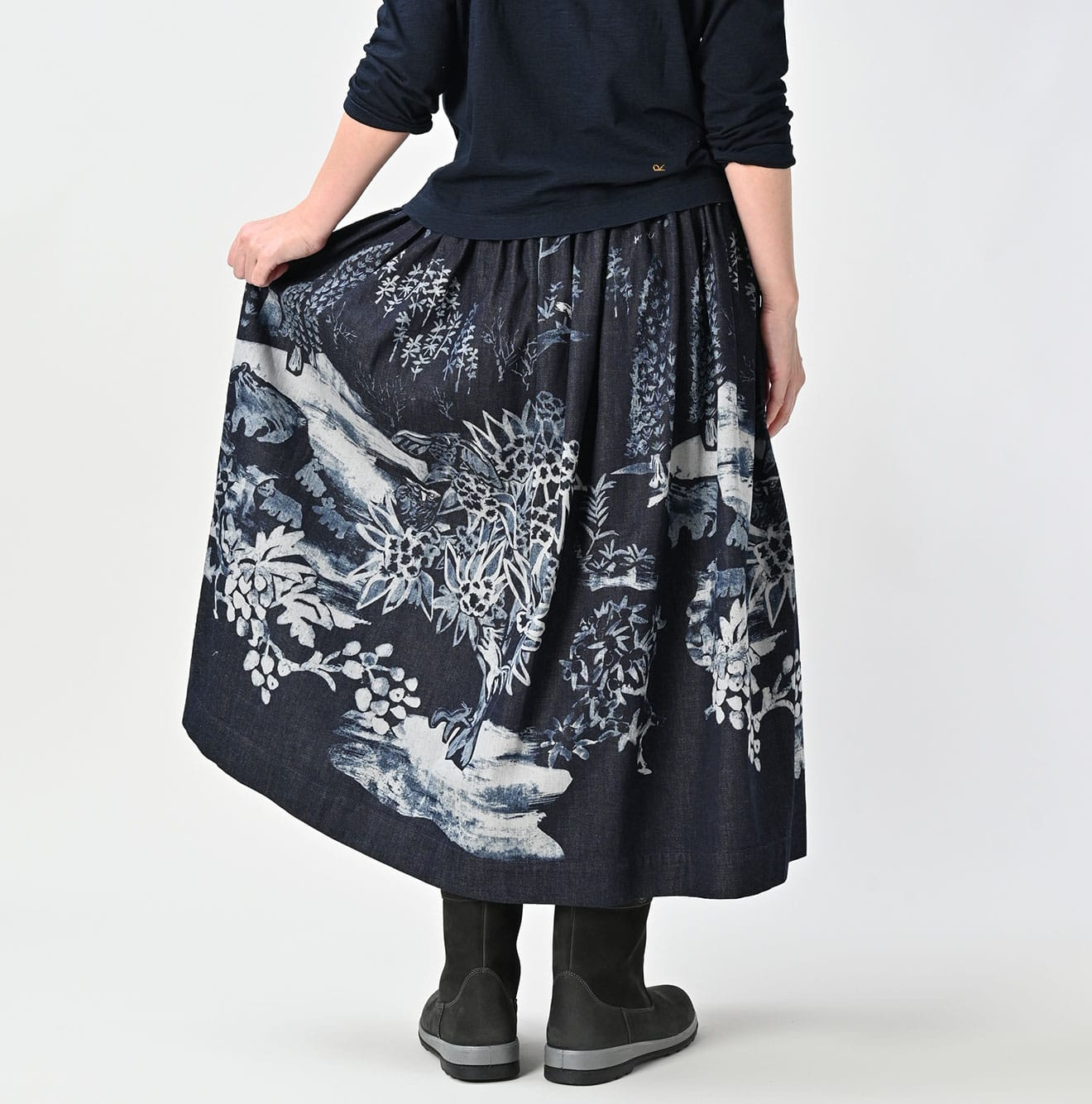 Indigo Wonderland Print Easy Gather Skirt Female Model