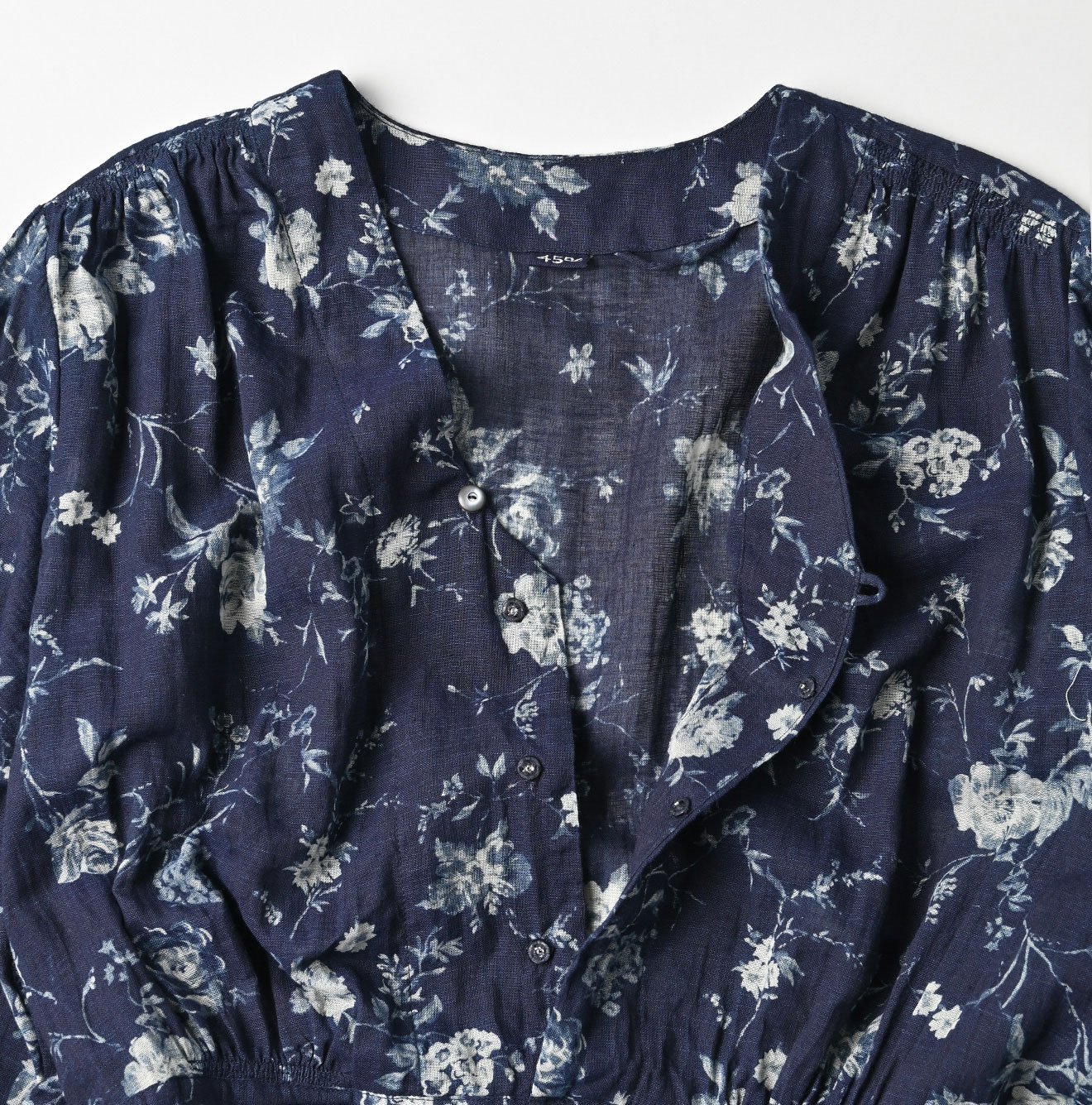 Indigo 45 Gauze Antique Flower Print Dress Detail