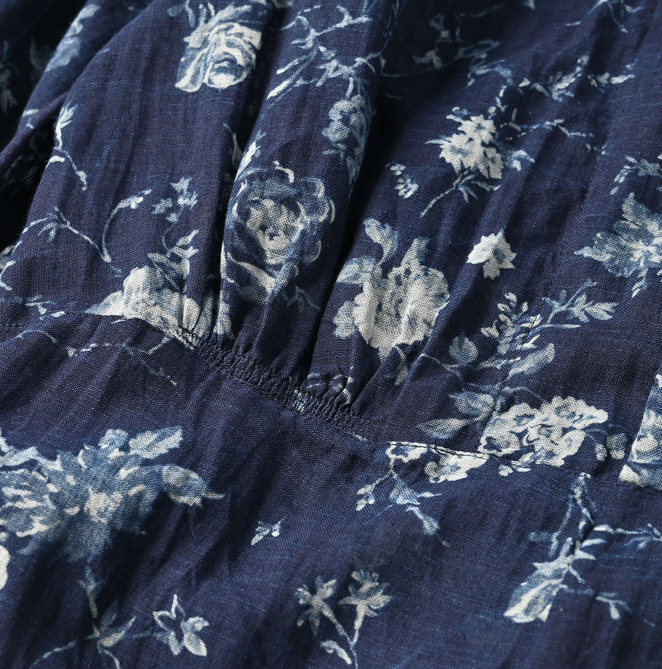 Indigo 45 Gauze Antique Flower Print Dress Detail
