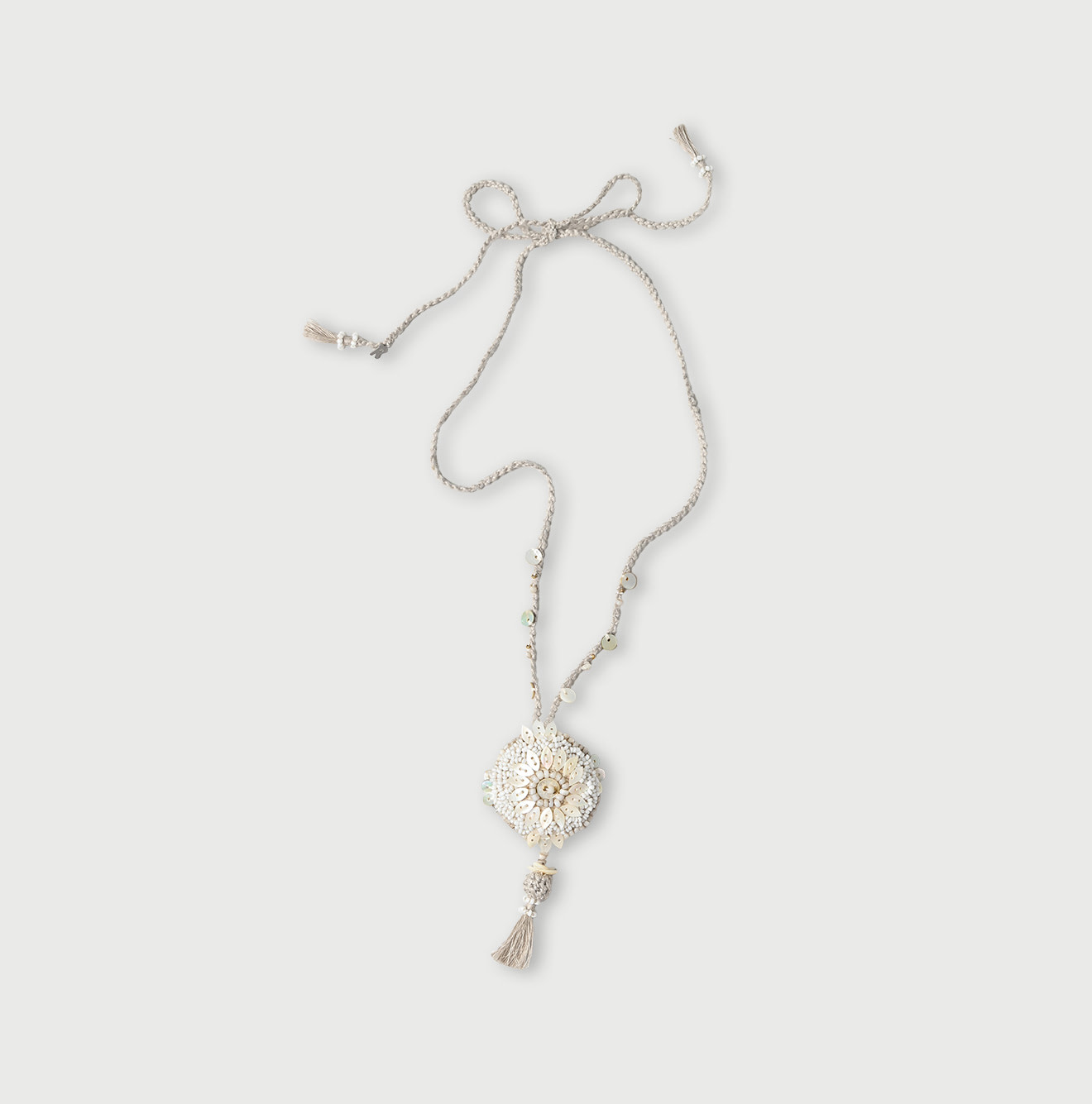 SUN Shell Flower Necklace
