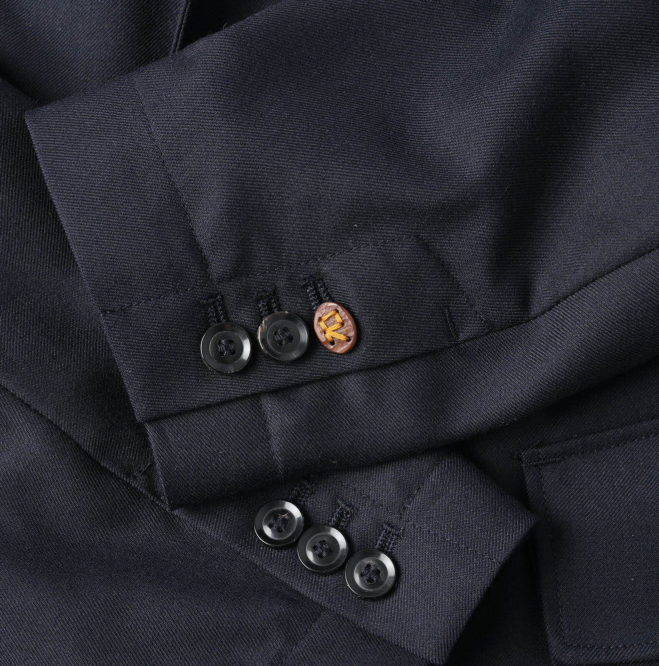 Wool Saxony 908 Miyuki Jacket Detail