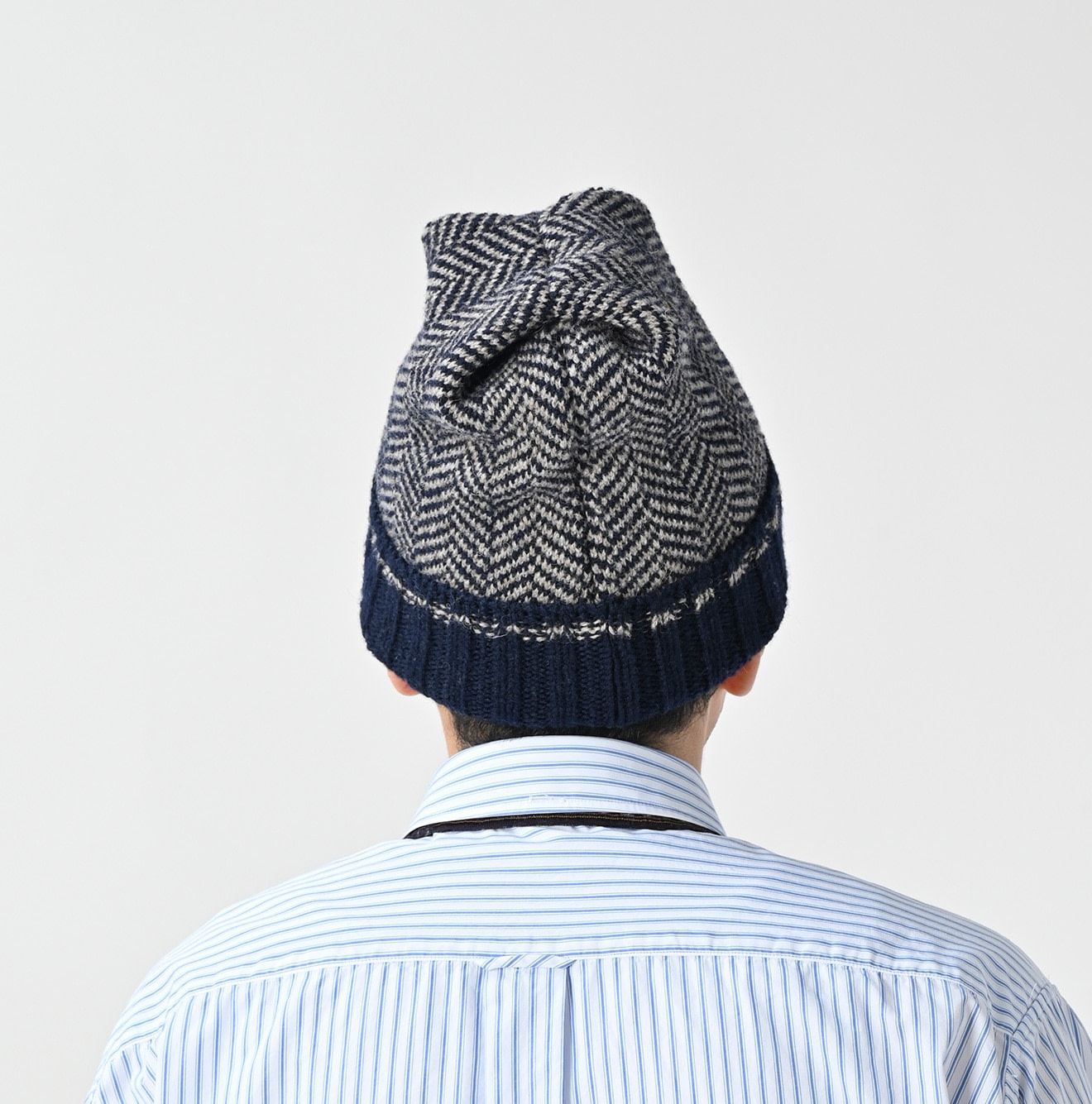 Shetland Tweed Knit Cap Male Model